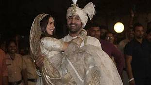 रणबीर-आलिया की शादी में 4 फेरे हुए, जानिए सिख विवाह की रस्‍में