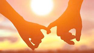 ऐसा भी भला क्या इश्क़?  प्रेम में डूबे बिजली बाबू का गांव अंधेरे में...