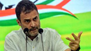 राहुल गांधी की मुश्किलों की वजह कोई और है, बीजेपी तो बस मौके का फायदा उठाती है राहुल गांधी की मुश्किलों की वजह कोई और है, बीजेपी तो बस मौके का फायदा उठाती है