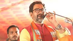 निरहुआ को नचनिया, धोखेबाज़ जैसी संज्ञा दे रहे लोग कुछ बातें याद रखें... निरहुआ को नचनिया, धोखेबाज़ जैसी संज्ञा दे रहे लोग कुछ बातें याद रखें...