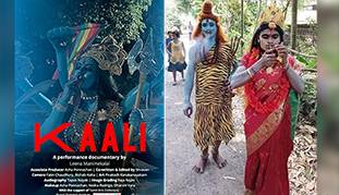 सिगरेट वाली काली के पोस्टर का बचकाना बचाव है बीड़ी पीते 'शिव-पार्वती'!