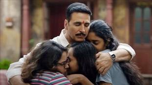 दूसरे दिन ही फुस्स हुई 'रक्षा बंधन', फिल्म की कमाई में गिरावट की वजहें अक्षय कुमार के लिए सबक हैं दूसरे दिन ही फुस्स हुई 'रक्षा बंधन', फिल्म की कमाई में गिरावट की वजहें अक्षय कुमार के लिए सबक हैं