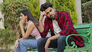 पुरुषों की ये तकलीफ सिर्फ वही समझ सकते हैं, इन 8 सवालों में 'मर्द का दर्द' छिपा है