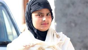 फरमानी नाज के शिव भजन गाने पर सबको 'नाज़' है, बस कट्टरपंथी और मौलाना नाराज हैं फरमानी नाज के शिव भजन गाने पर सबको 'नाज़' है, बस कट्टरपंथी और मौलाना नाराज हैं