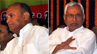 आरसीपी सिंह पर कीचड़ उछाले गये तो छींटे नीतीश कुमार पर भी तो पड़ेंगे