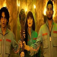 Phone Bhoot Trailer: भूतनी बनी कैटरीना कैफ डराती कम हंसाती ज्यादा हैं! Phone Bhoot Trailer: भूतनी बनी कैटरीना कैफ डराती कम हंसाती ज्यादा हैं!