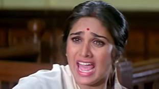 दामिनी को लेकर मीनाक्षी शेषाद्री की शिकायत से बॉलीवुड का स्त्री विरोधी चेहरा बेनकाब हो जाता है