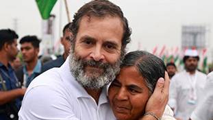 राधिका वेमुला के बाद 'कुछ लोग' और आ जाएं, राहुल की भारत जोड़ो यात्रा की स्क्रिप्ट पूरी हो जाएगी!