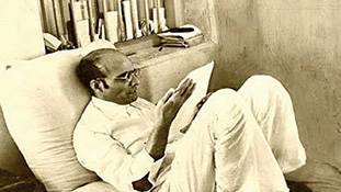 वीर सावरकर पर सवाल उठाने से पहले जान लीजिये, वे थे कौन...