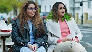 डबल एक्सेल फिल्म हमें ये 5 सीख देने के लिए काफी है