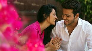 पुरुषों को रिझाना महिलाओं का फर्ज कैसे हो गया?