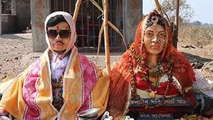 सुसाइड के बाद 'प्रेमी जोड़े की शादी' सिर्फ जीवित रिश्तेदारों को ही शांति देगी