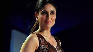 'मत जाओ ना फिल्म देखने', ये कहने वाली करीना कपूर का आखिरकार घंमड टूट गया है