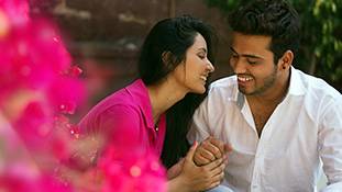 Valentines Day 2023: देखिए वैलेंटाइन डे पर क्या चल रहा है