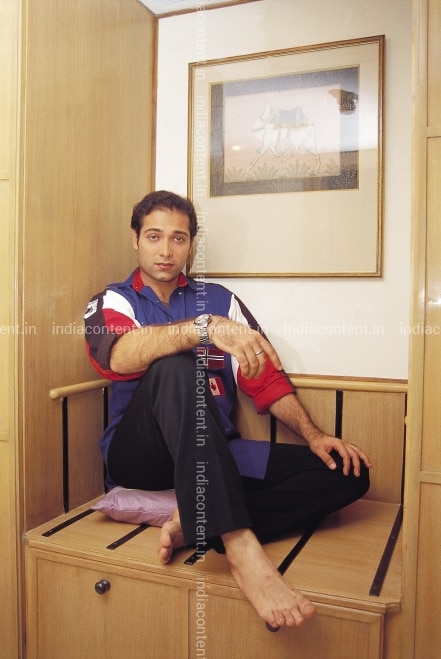 Buy Puru Raajkumar During His Photo Shoot Pictures Images Photos By India Today Archival Pictures Puru raajkumar is the son of legendary actor raj kumar and gayatri. puru raajkumar during his photo shoot