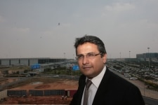 Buy Hari Marar Pictures Images Photos By Deepak G Pawar Archival Pictures Bangaluru's kempegowda international airport was voted by customers as the best regional airport in india & central asia. indiacontent