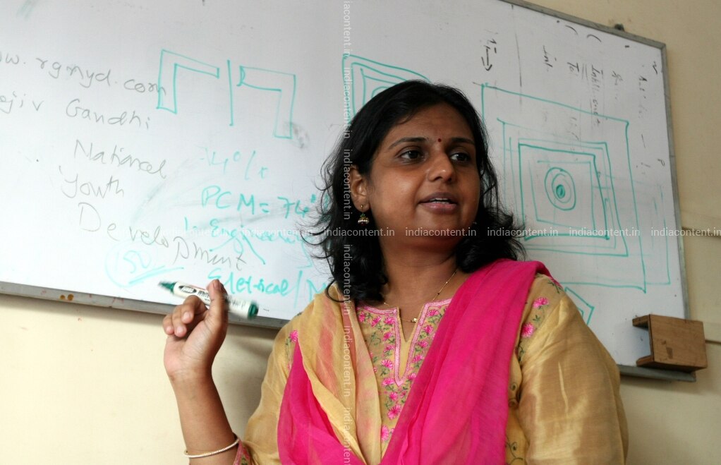 Buy Anuradha Prabhudesai Pictures Images Photos By Bhaskar Paul News Pictures Anuradha prabhudesai is the author of sainik (4.50 avg rating, 2 ratings, 1 review) and the soldier (5.00 avg rating, 1 rating, 0 reviews).