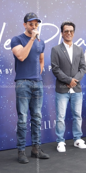 Buy Mumbai Actor Hrithik Roshan At Muhurat Of Fashion Designer Director Vikram Phadniss Marathi Film Smile Please In Mumbai On March 1 2019 Photo Ians Pictures Images Photos By Ians Entertainment Pictures Global suppliers fashion accessories roshan products profile. mumbai actor hrithik roshan at muhurat