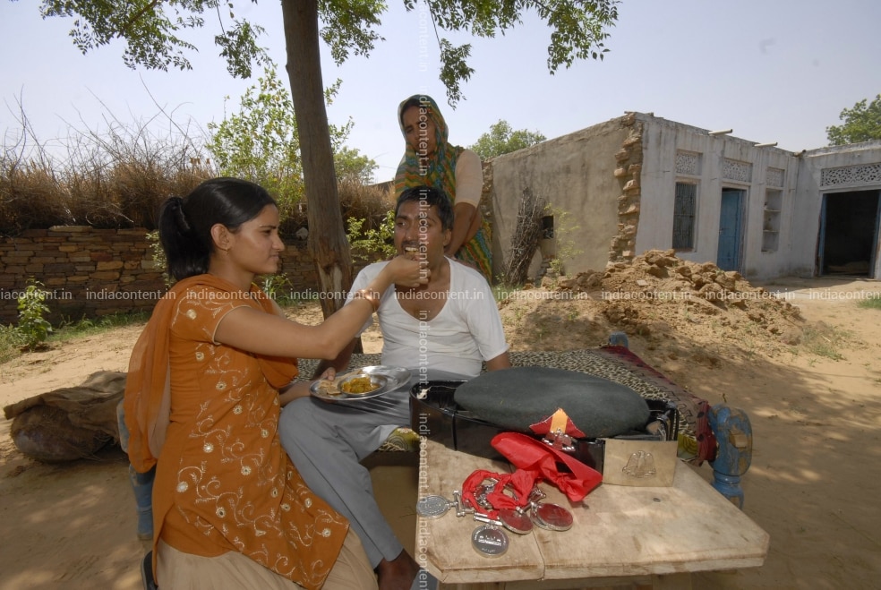 Buy Mohar Singh Pictures Images Photos By Purushottam Diwakar News Pictures Saun dian jharhian, lyrics : india content