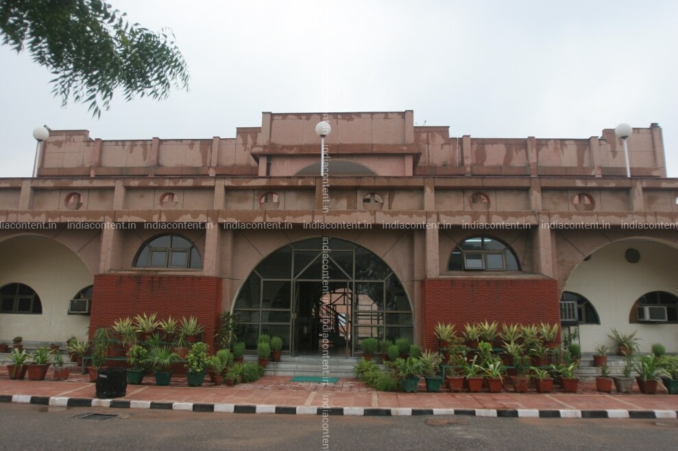 Cost Of Yamuna Sports Complex For Cwg 1