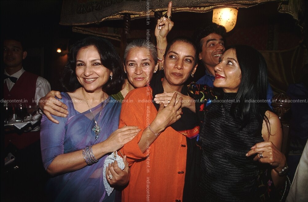 Ej T3ukbcfcqlm Tons of awesome muhammad ali wallpapers to download for free. https www indiacontent in shabana azmi with sharmila tagore nafisa ali and madhu trehan pr 682632