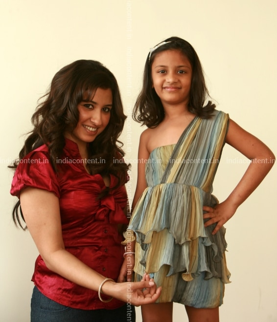 Buy Jia Chauhan Pictures Images Photos By Bhaskar Paul News Pictures Mumbai fashion 126 it's not only a brand.it's also a fashion house that create a perfect bridal wear.