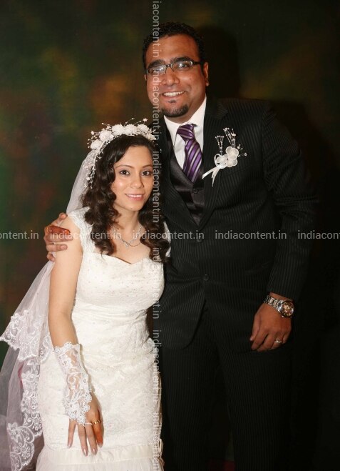 Buy First Indian Jewish Wedding In 50 Years Pictures Images Photos By Qamar Sibtain Entertainment Pictures Like most weddings, the dress code for a jewish wedding can be influenced by location and time of at many jewish weddings, men wear kippot (skullcaps), and they will most likely be provided at. india content