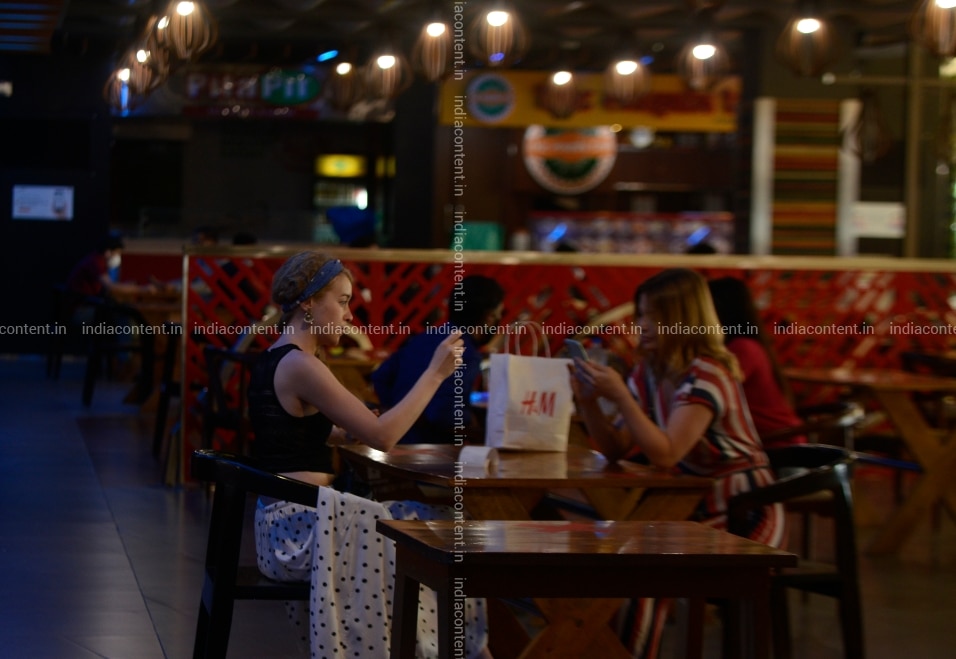 clarks select city walk