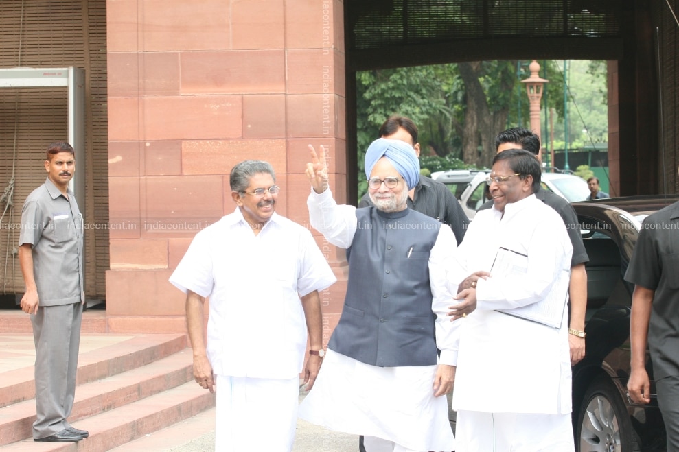 Buy Manmohan Singh Pictures Images Photos By Sipra Das Archival Pictures Manmohan singh got honorary degrees of ph. india content