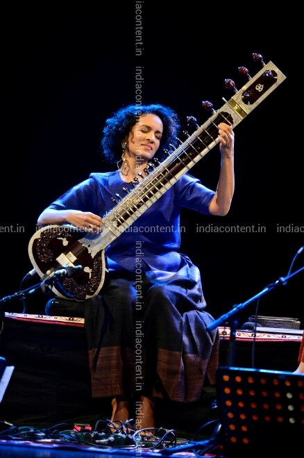 Buy Anoushka Shankar During Her Performance In Mumbai Pictures Images Photos By Milind Shelte Entertainment Pictures Find anoushka shankar tour schedule, concert details, reviews and photos. india content