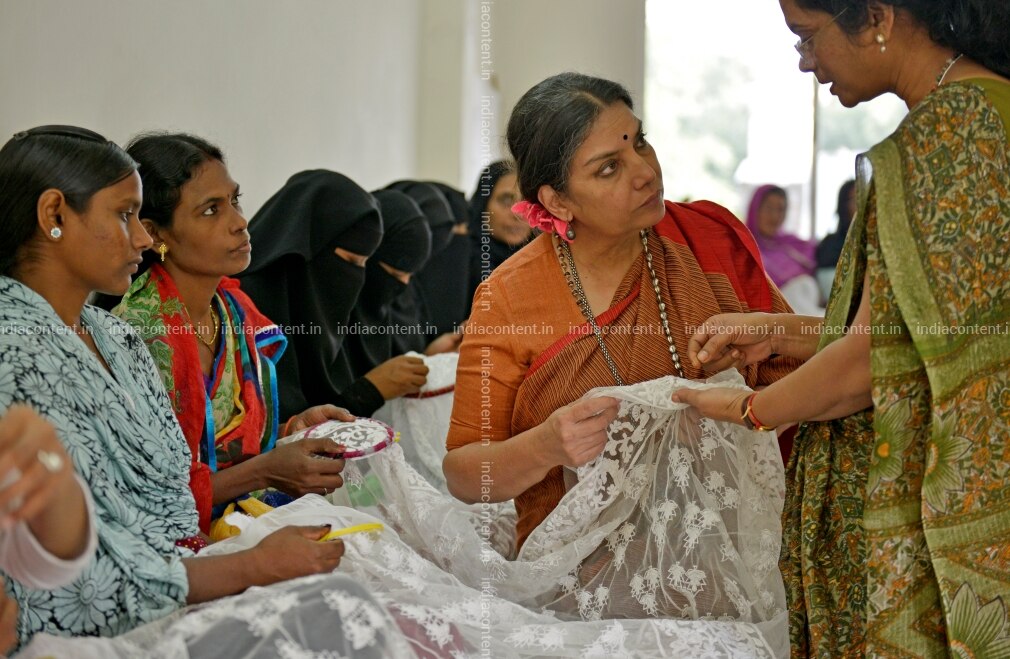 Buy Shabana Azmis Ngo Pictures Images Photos By M Zhazo News Pictures My father, the noted urdu poet, late kaifi azmi continue to strike an emotional chord in my heart and inspire me to work with renewed strength for the marginalised.
