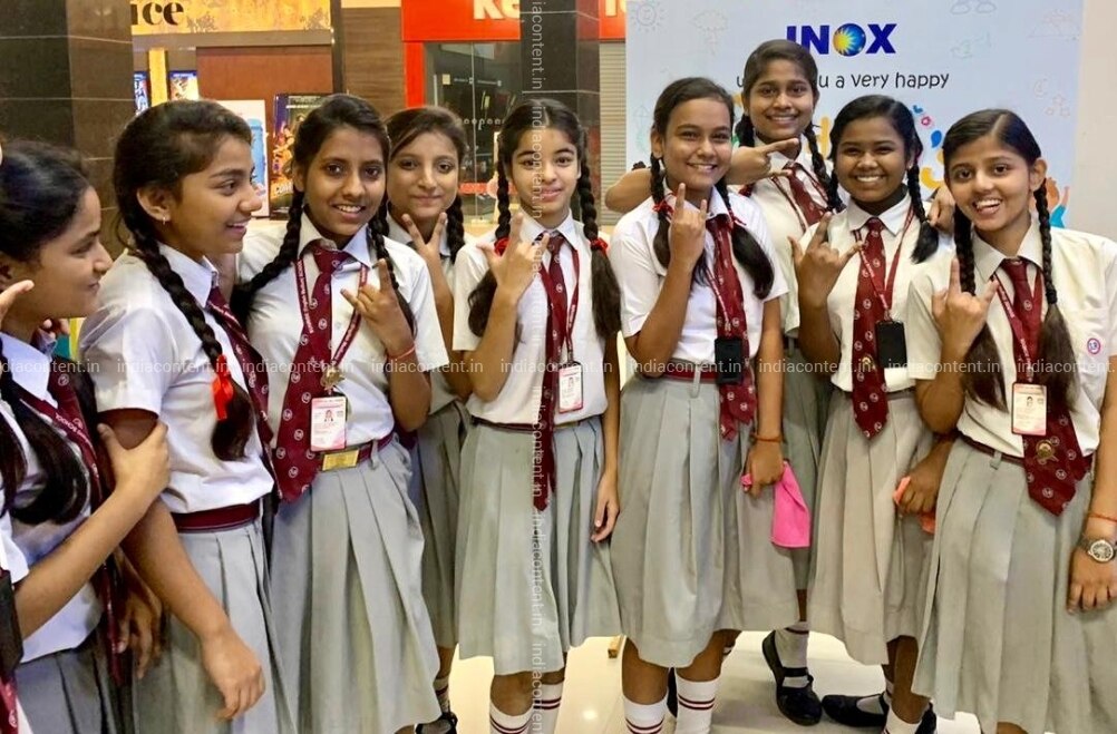 Buy A Special Screening Of The Recently Released Taapsee Pannu And Bhumi Pednekar Starrer Saand Ki Aankh Has Been Conducted For Students In Pune To Mark Childrens Day The Screening Was Organised 1s pat rafter and carlos moya. bhumi pednekar starrer saand ki aankh