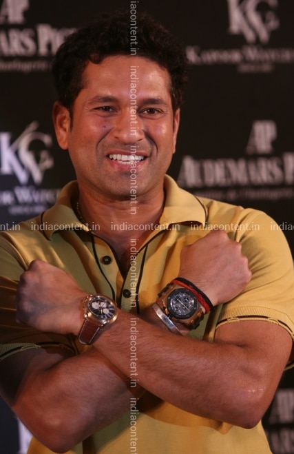 Cricketer Sachin Tendulkar to participate in 'Run Kerala Run' - Malayalam  MyKhel