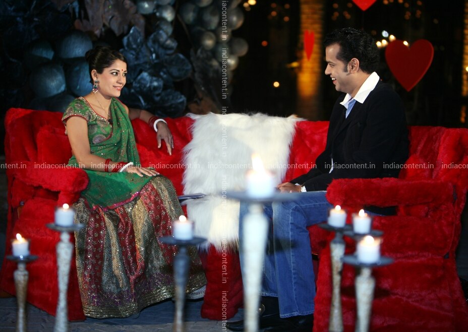 Buy Rahul Mahajan With Koel Puri Pictures Images Photos By