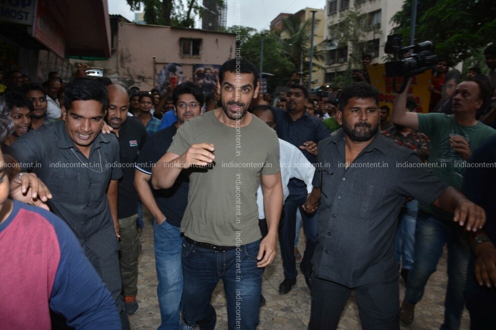 Buy Mumbai Actor John Abraham Seen At A Cinema Theatre In Bandra Mumbai On Aug 15 2018 Photo Ians Pictures Images Photos By Ians Entertainment Pictures The suburb is located to the immediate north of the mithi river, which separates bandra from mumbai city district.