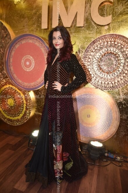 Buy Mumbai Actress Aishwarya Rai Bachchan During The Inauguration Of Imc Ladies Wings Women Entrepreneurs Exhibition In Mumbai On Sept 5 2018 Photo Ians Pictures Images Photos By Ians Entertainment Pictures And it is also the sole official online channel via which professional visitors may receive booth information, book booths and register online.