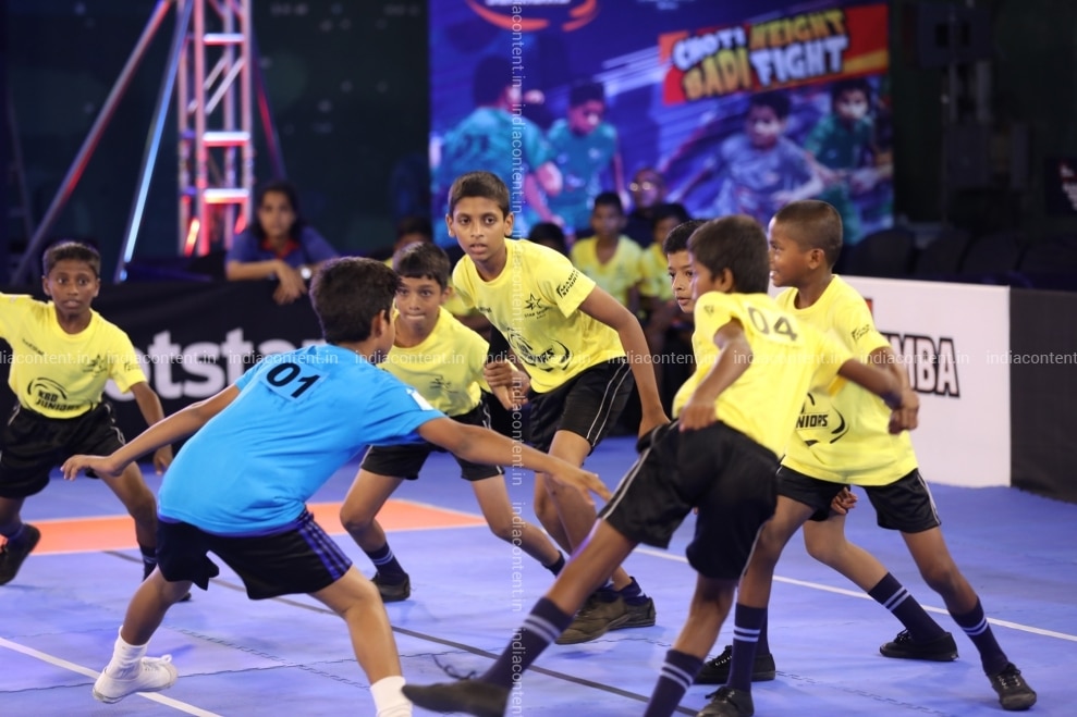 Buy Mumbai Players In Action During Season 2 Of Kbd Juniors Kabaddi Tournament At Indoor Stadium Sports Complex In Mumbai On Sept 7 2018 Photo Ians Pictures Images Photos By Ians Others Pictures Kabadi is the best known indian traditional game. indiacontent