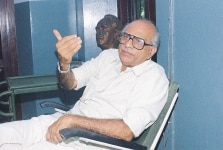 Buy Pk Vasudevan Nair Kerala Chief Minister Speaking With Action Pictures Images Photos By Shankar Archival Pictures