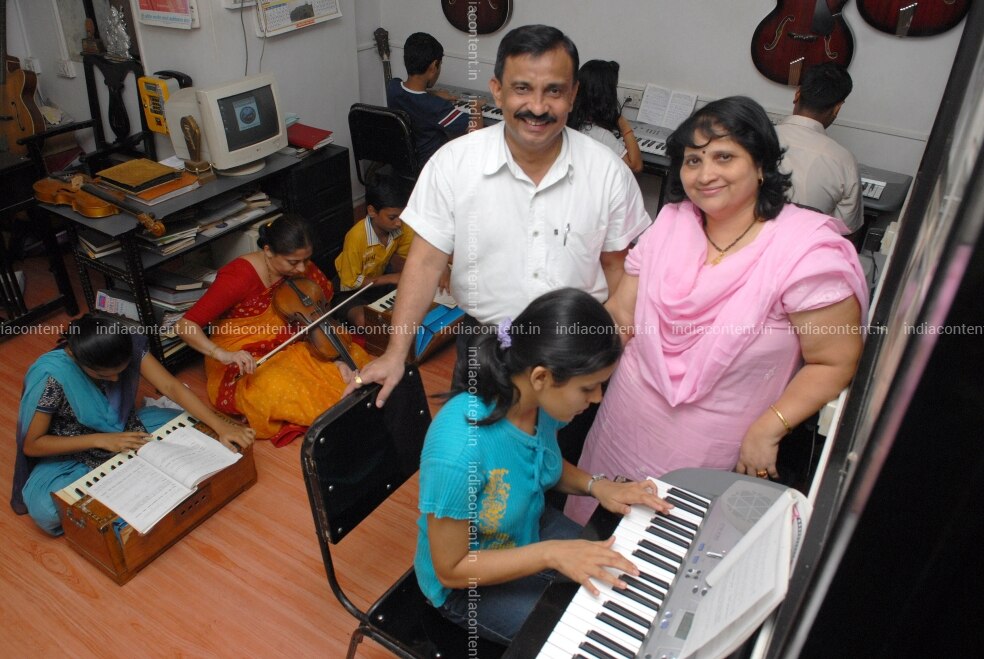 Buy KIRAN VYAS Pictures, Images, Photos By MANDAR DEODHAR Archival