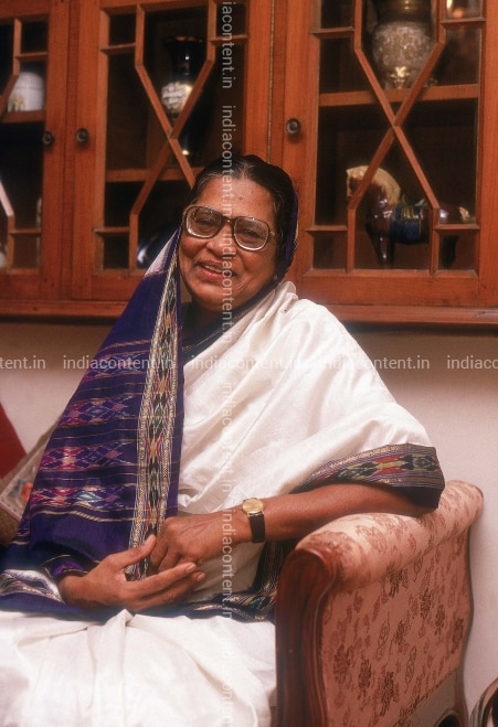 m fathima beevi