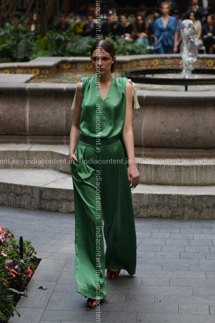 Buy Mexico City Oct 8 2018 Xinhua A Model Presents A Creation At