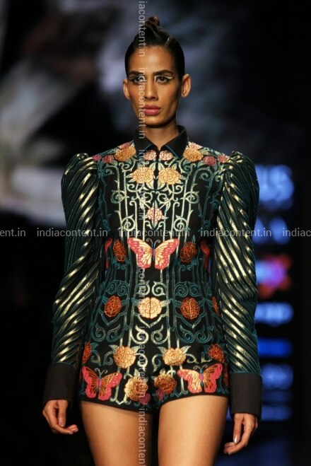 Buy New Delhi A Model Showcase Creations Of Designer Duo Abhishek Gupta And Nandita Basu During Lotus Make Up India Fashion Week Spring Summer 2019 In New Delhi On Oct 11 2018 Последние твиты от abhishek gupta (@abhishekmgupta). designer duo abhishek gupta