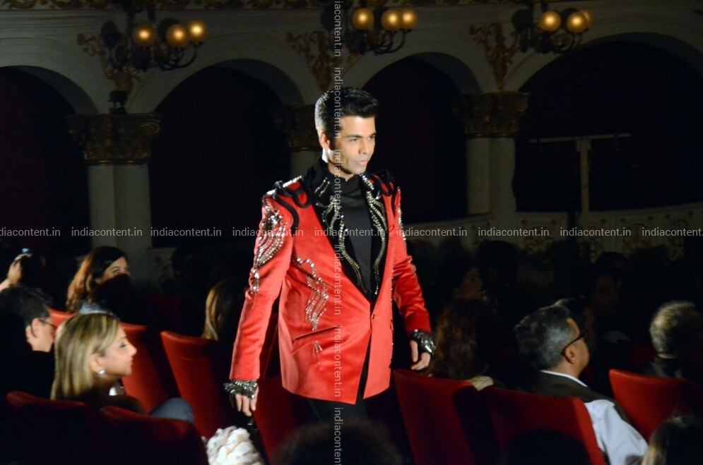 Buy Mumbai Filmmaker Karan Johar Showcases Fashion Designer Gaurav Guptas Creation At The Opening Show Of Lakme Fashion Week Lfw Summer Resort 2019 In Mumbai On Jan 29 2019 Photo Ians Pictures Malaika arora surprised us in a traditional outfit and looked a million bucks in it. india content