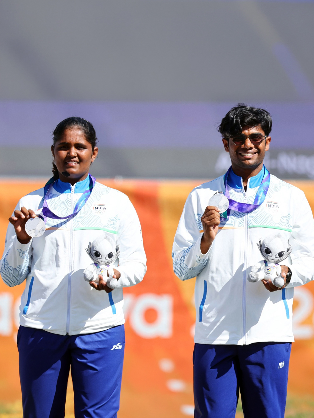 Mixed recurve team