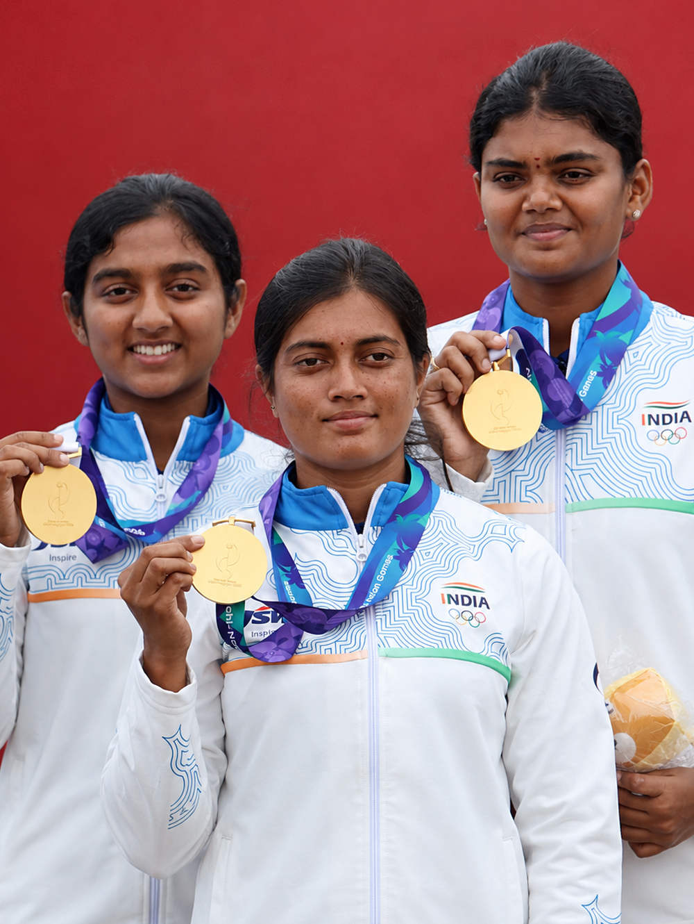Archery Women's compound team
