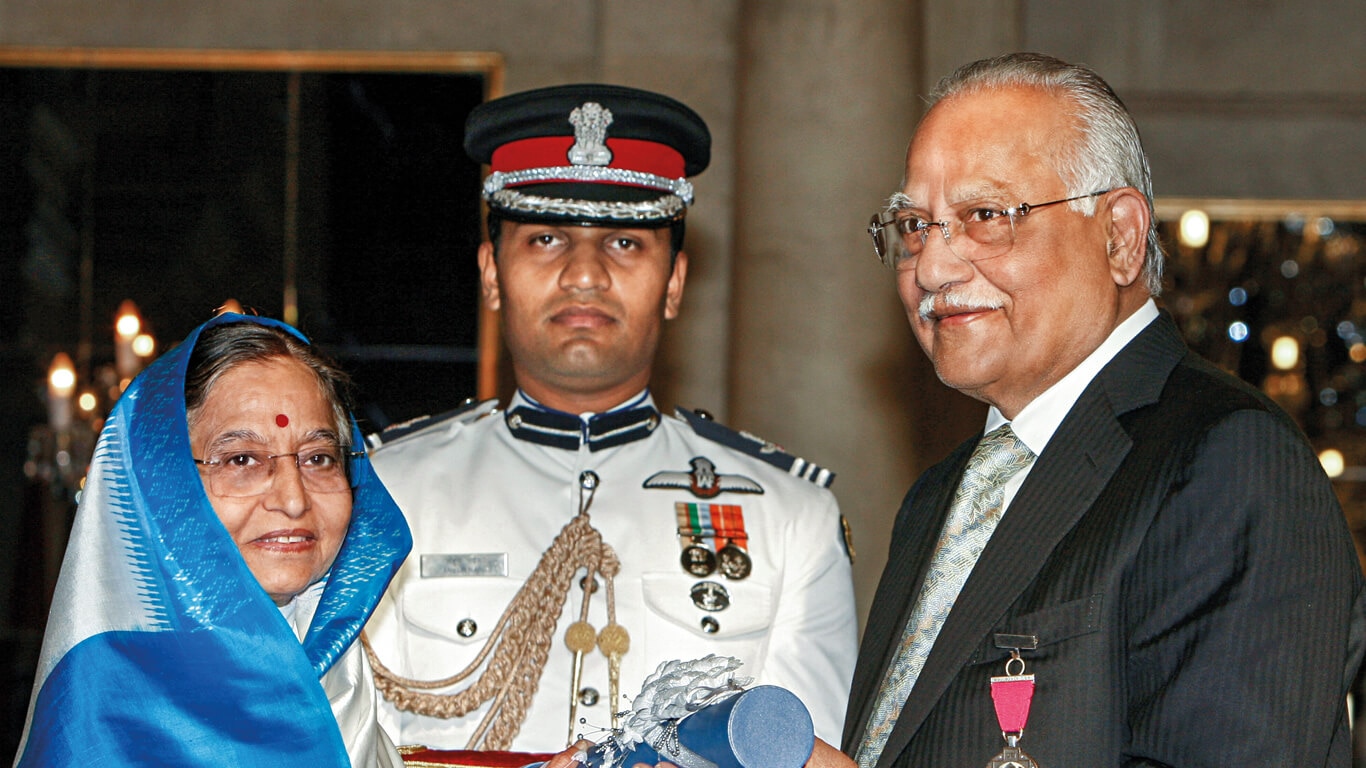 Dr Prathap C. Reddy (right) receives the Padma Vibhushan from the then President Pratibha Patil