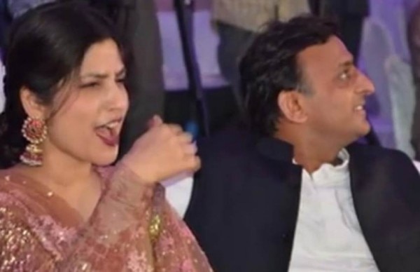 dimple-yadav-7