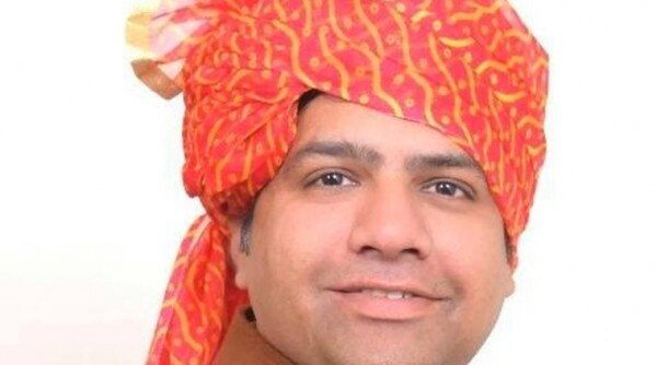 दिनेश मोहनिया