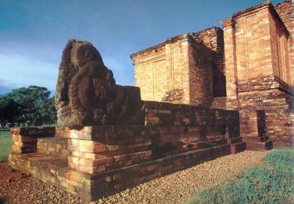 The-temples-of-My-Son