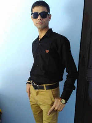 पेज एडमिन महेश लांब 